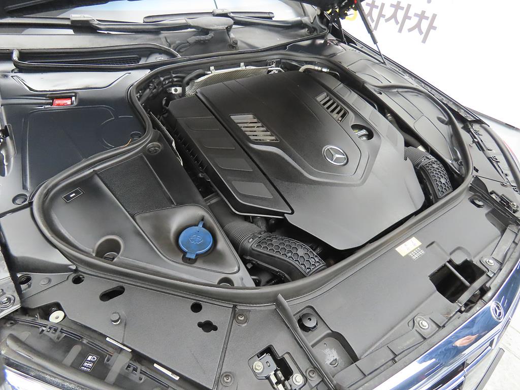 Mercedes Benz S Class 2018 Negro - Importación desde Corea - HF Imports Iquique - Foto 19