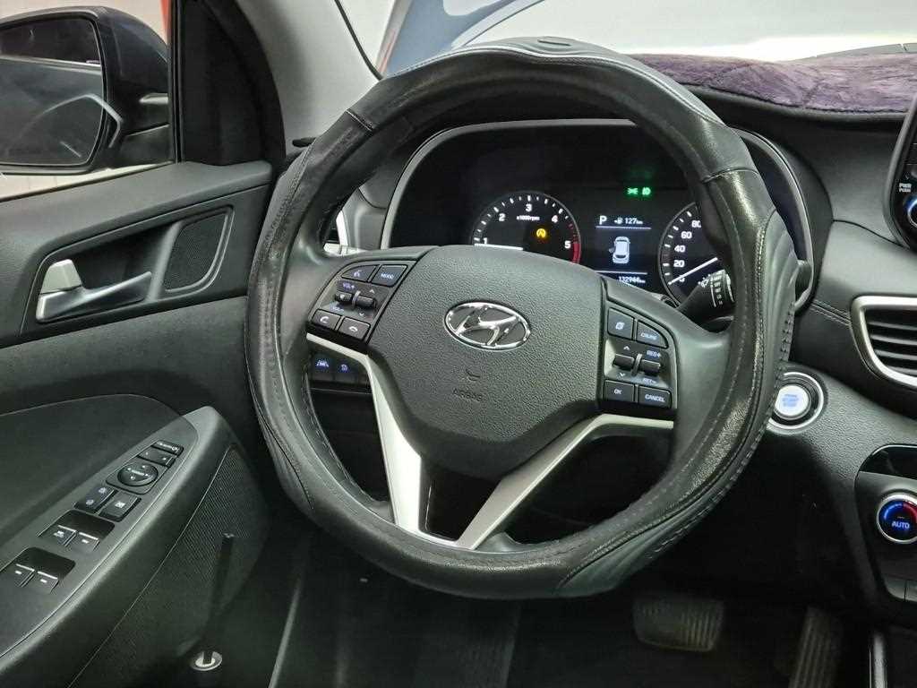 HYUNDAI Tucson - Vista 9