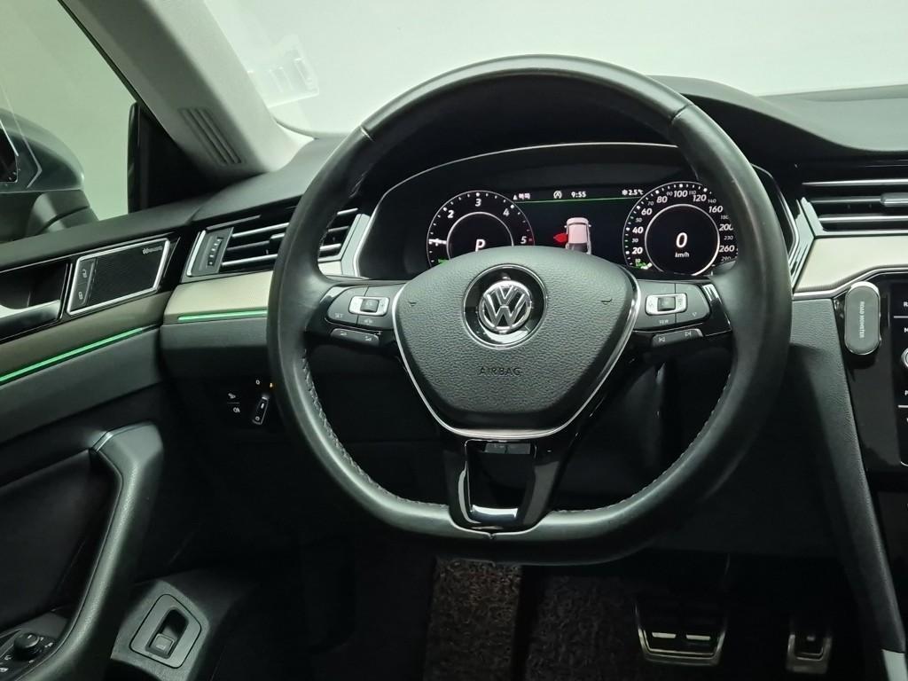 Volkswagen Arteon - Vista 9