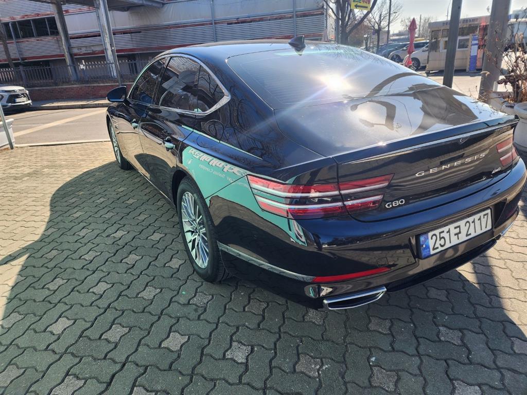 Genesis G80 - Vista 4