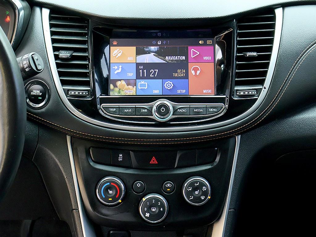 Chevrolet Trax 2019 Blanco - Importación desde Corea - HF Imports Iquique - Foto 9