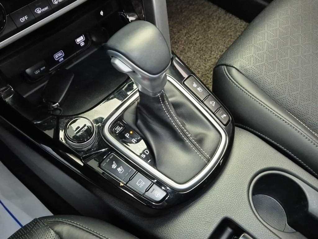 KIA Seltos - Vista 8