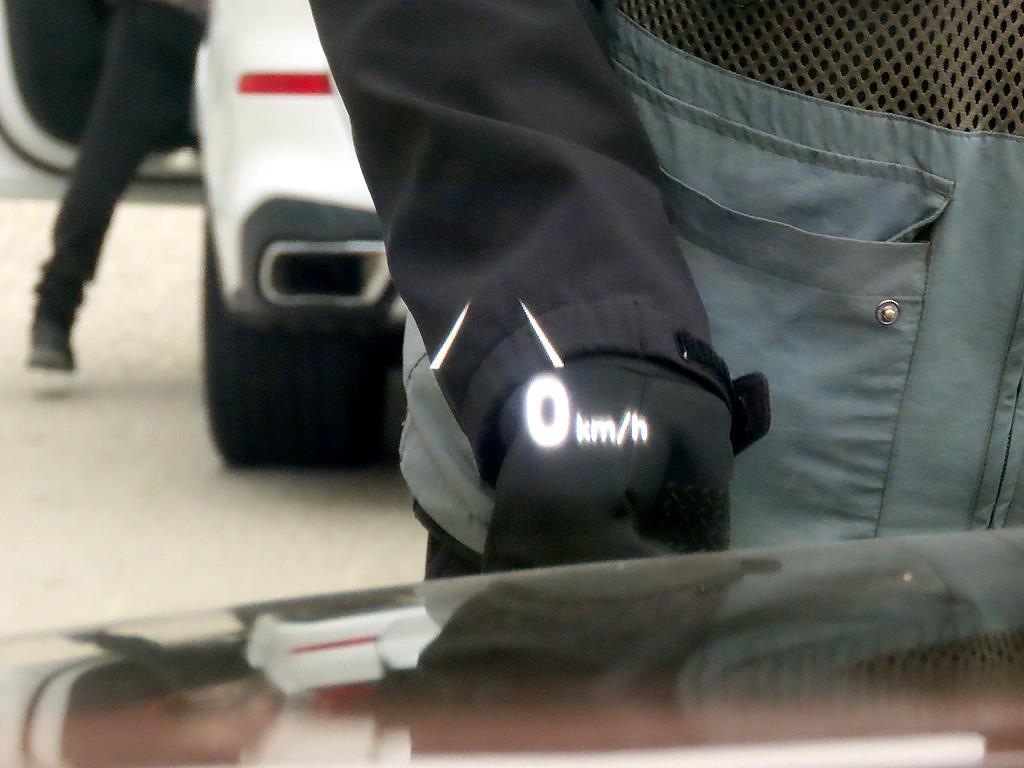 Genesis G90 - Vista 10