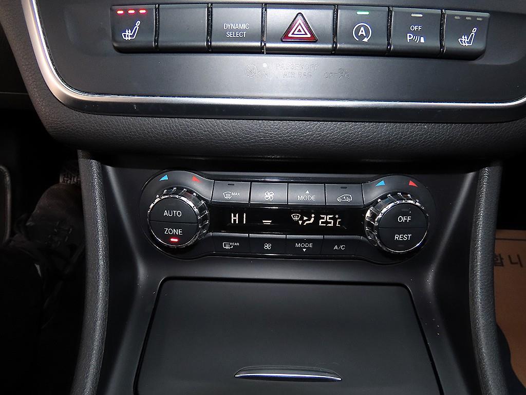 Mercedes Benz CLA Class 2016 Gris - Importación desde Corea - HF Imports Iquique - Foto 13