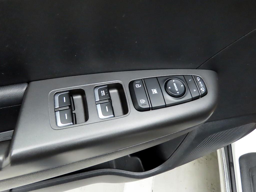 KIA Sportage - Vista 12