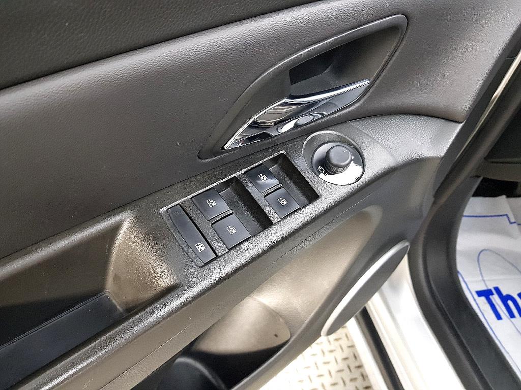 Chevrolet Cruise - Vista 11