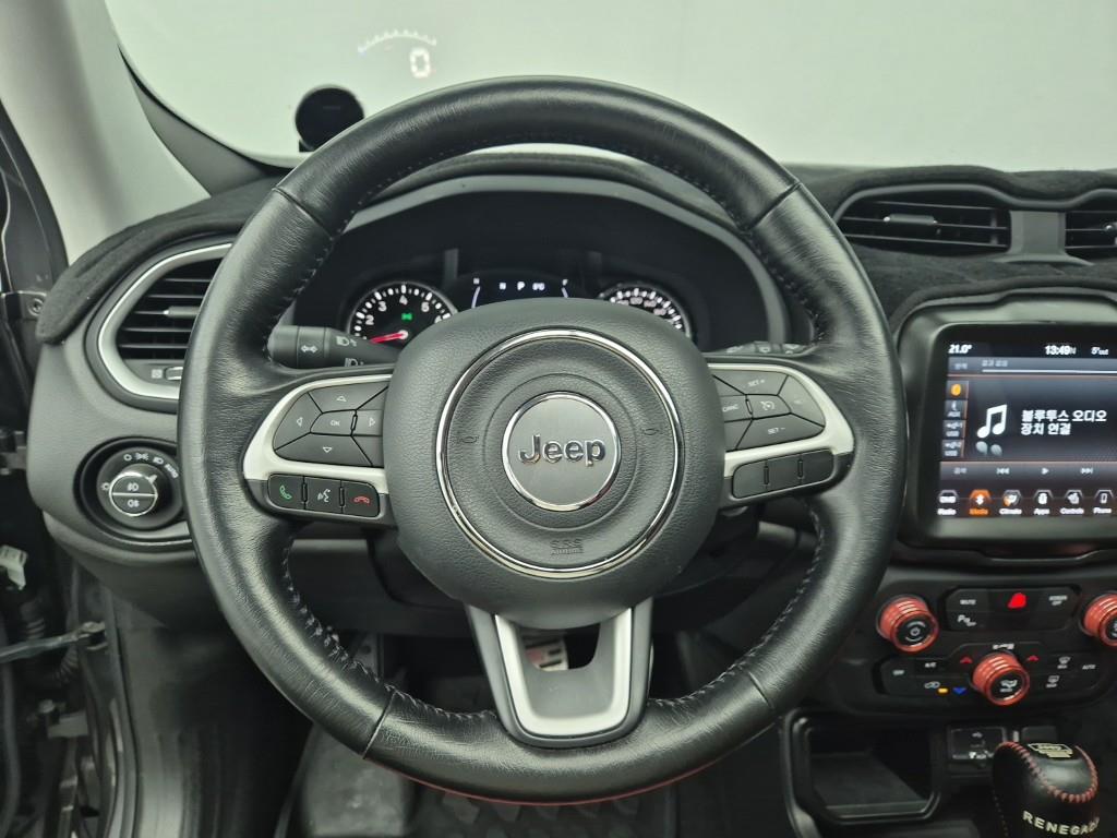 Jeep Renegade - Vista 9