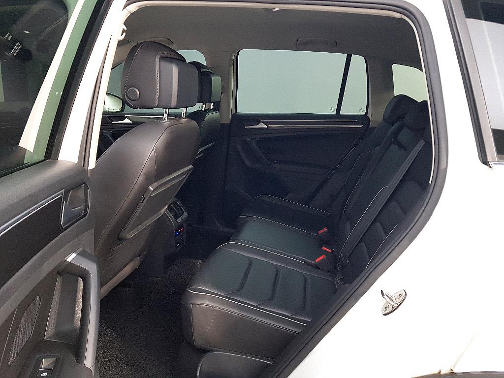 Volkswagen Tiguan - Vista 9