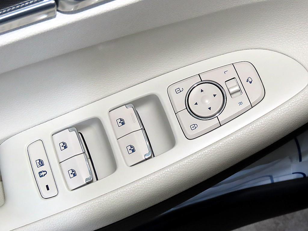 HYUNDAI Grandeur 2022 Blanco - Importación desde Corea - HF Imports Iquique - Foto 13