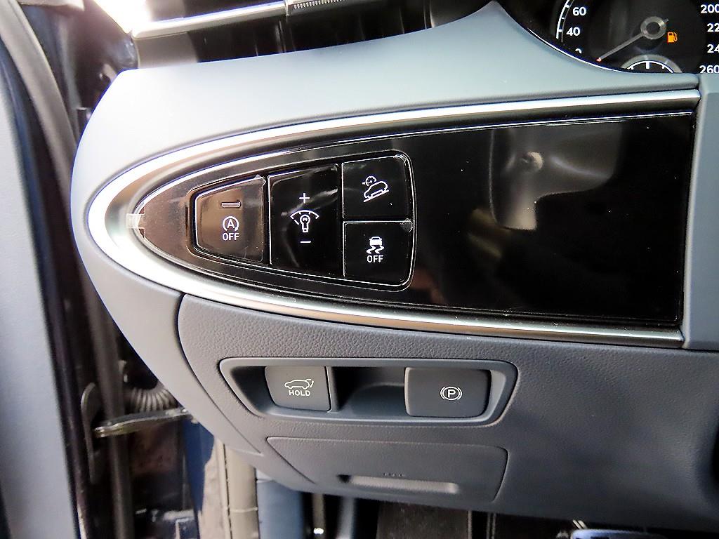 Genesis GV70 - Vista 12