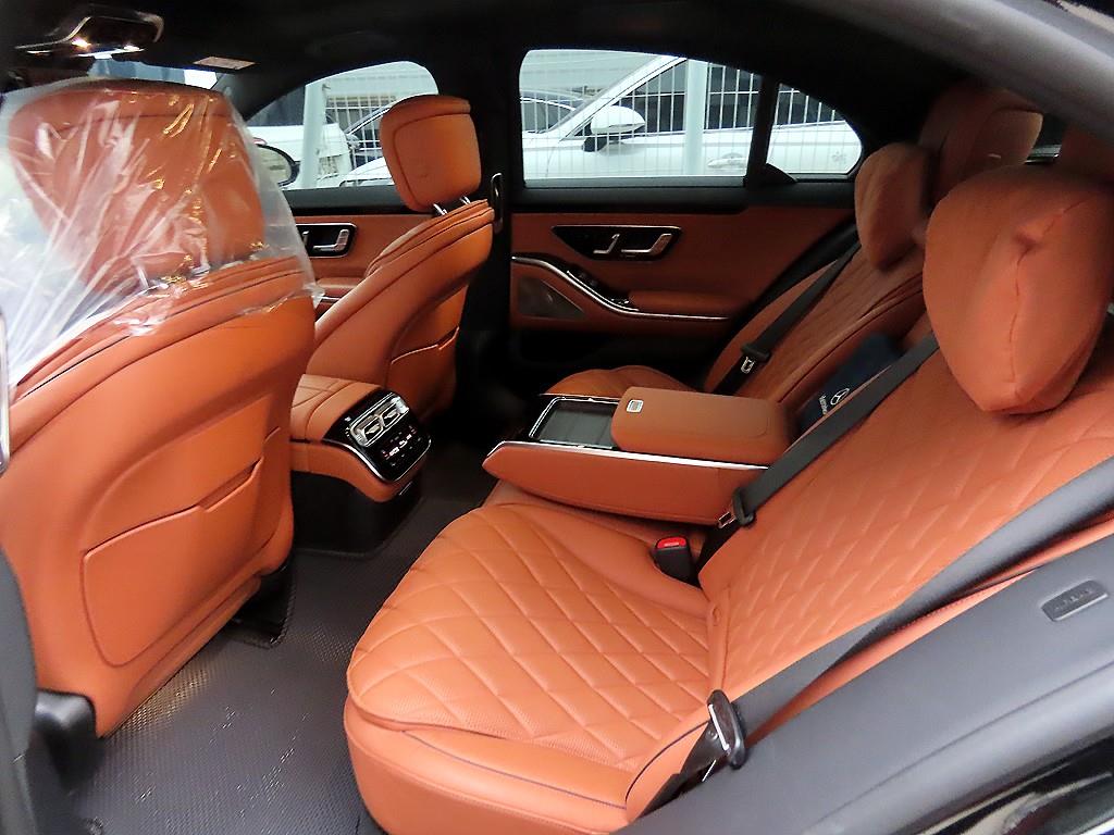 Mercedes Benz S Class - Vista 6