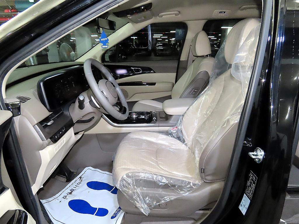 KIA Carnival - Vista 6