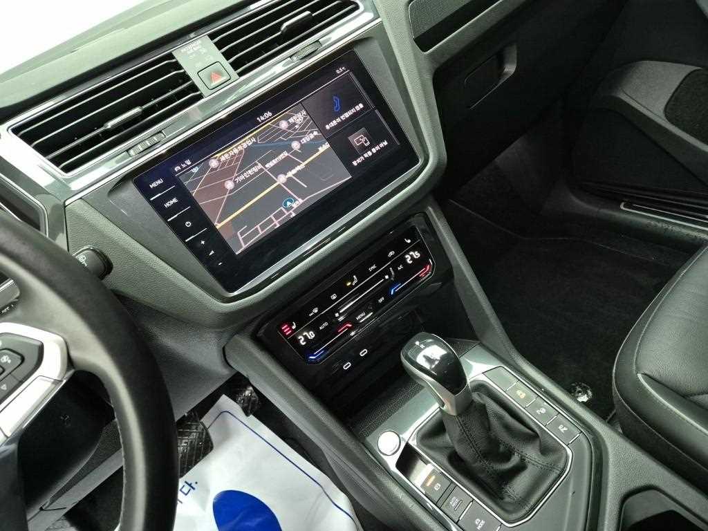 Volkswagen Tiguan - Vista 10