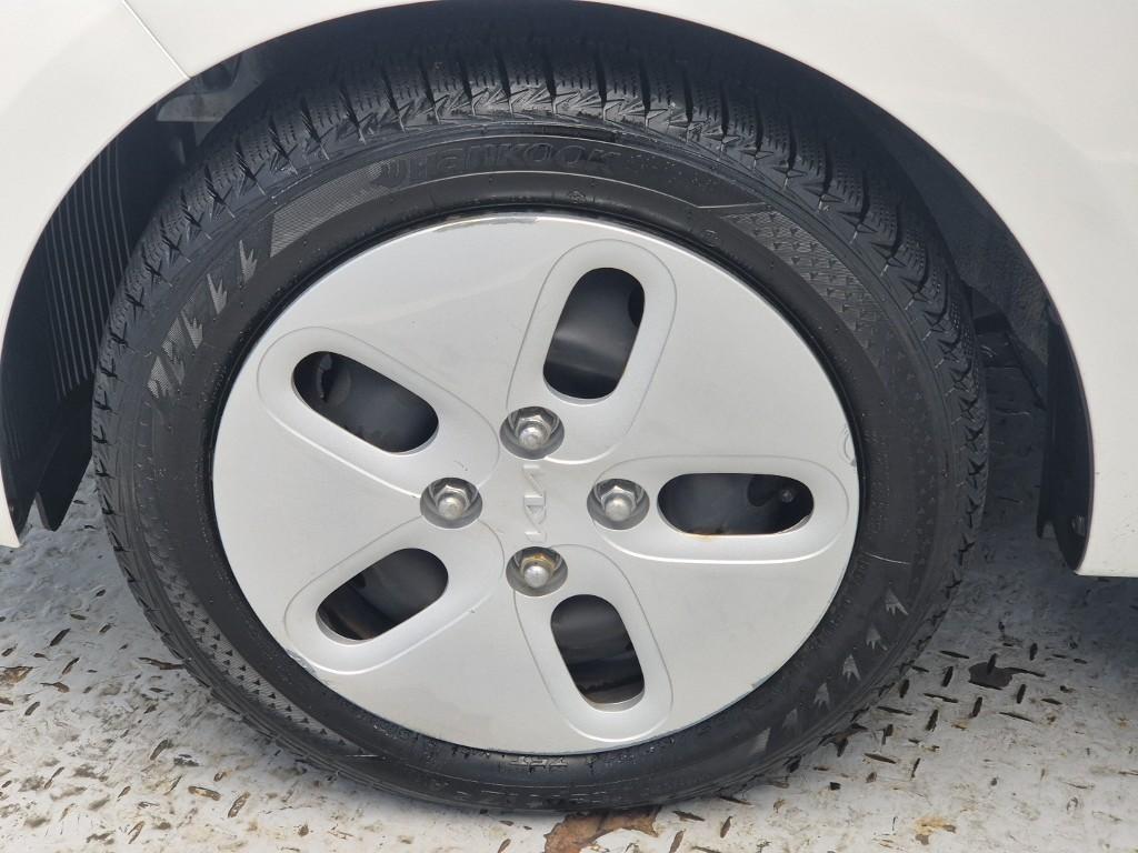 KIA Ray 2022 Blanco - Importación desde Corea - HF Imports Iquique - Foto 14