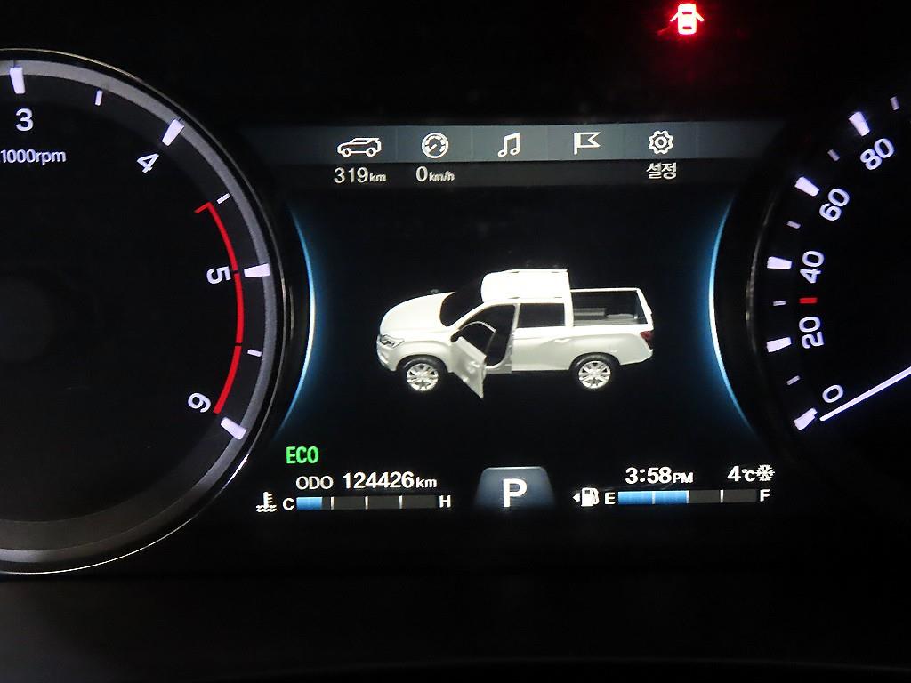 Ssangyong Rexton - Vista 9