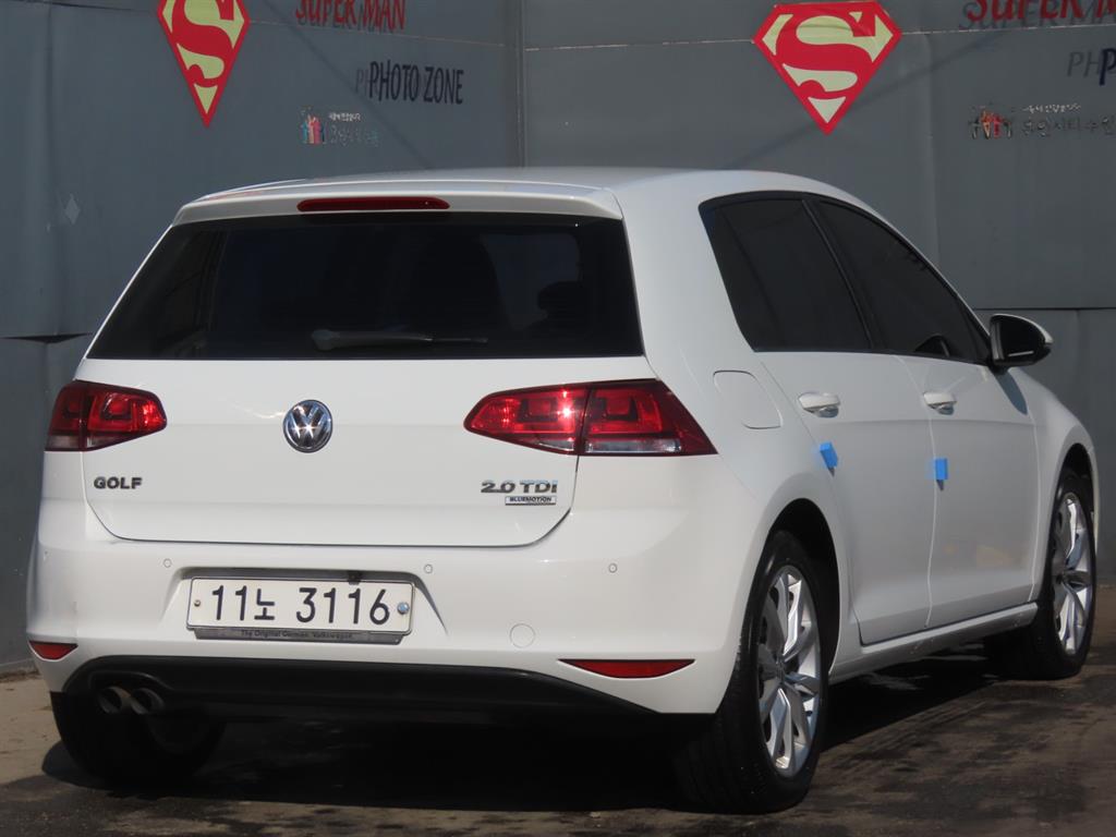 Volkswagen Golf - Vista 5