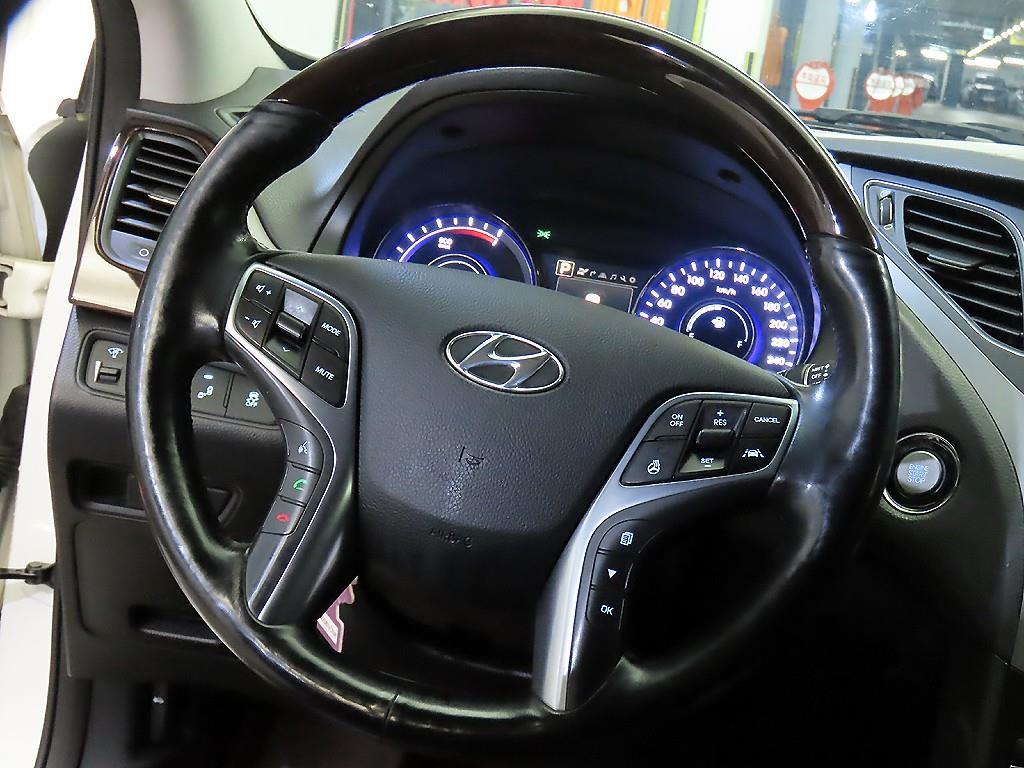 HYUNDAI Grandeur - Vista 8