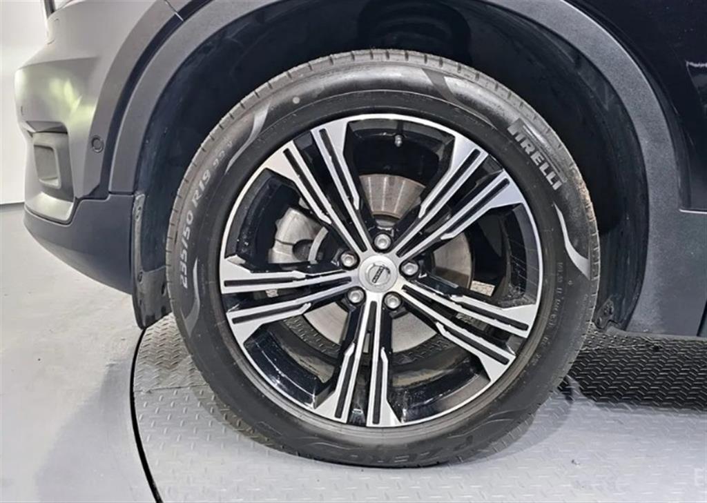 Volvo XC40 - Vista 5