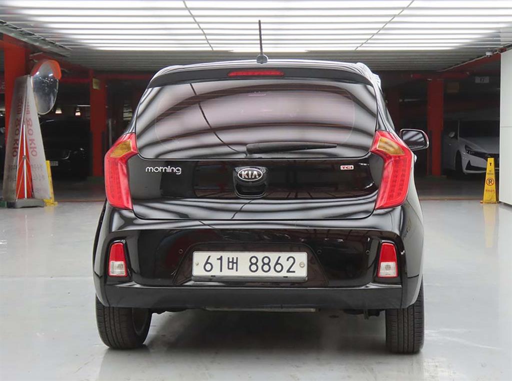 KIA Morning - Vista 3