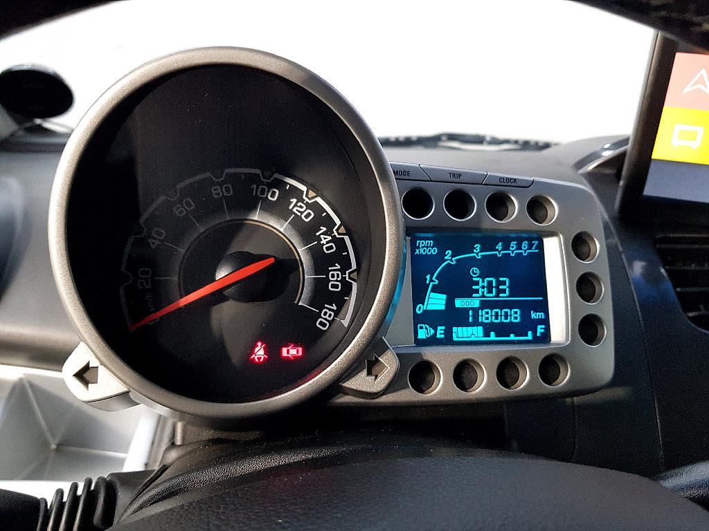 Chevrolet Spark - Vista 7