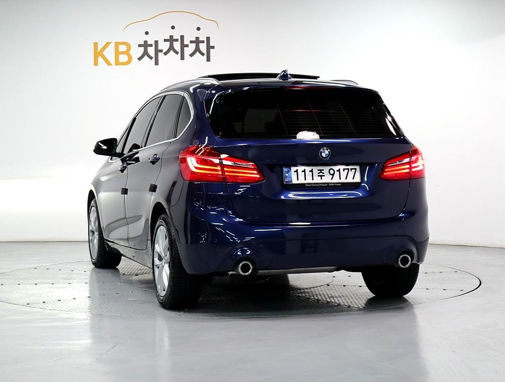 BMW 2 series - Vista 4