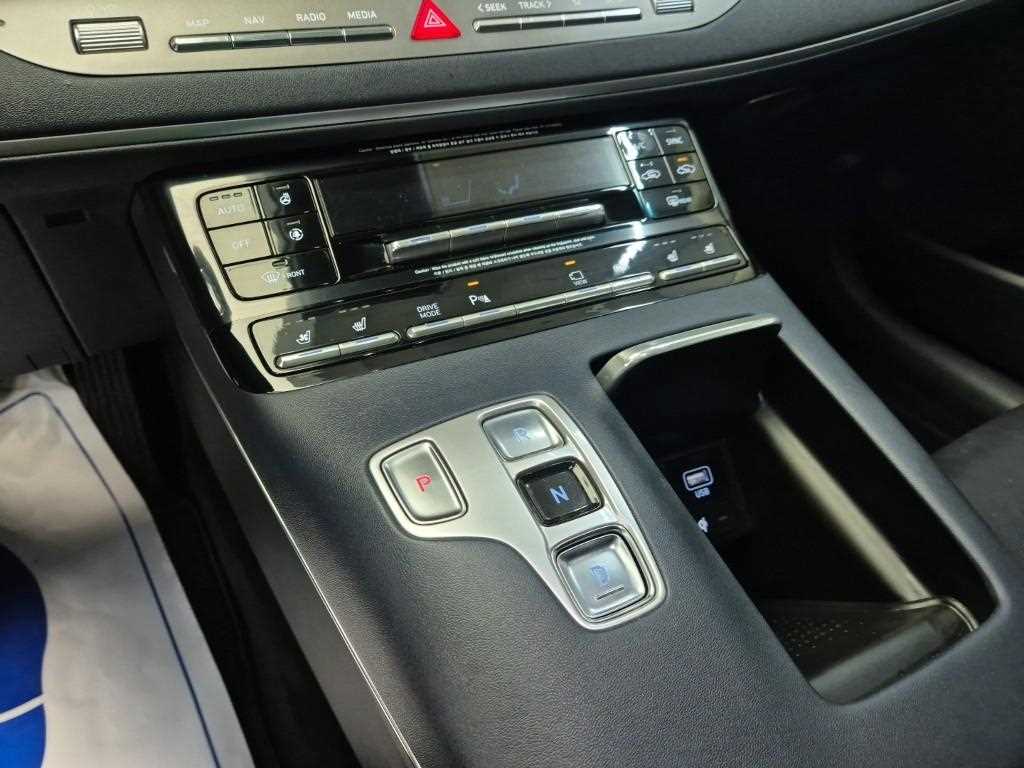 HYUNDAI Grandeur - Vista 8