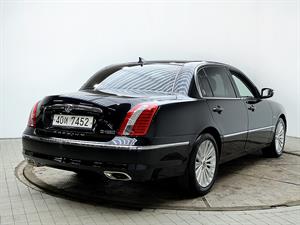 KIA Opirus - Vista 8