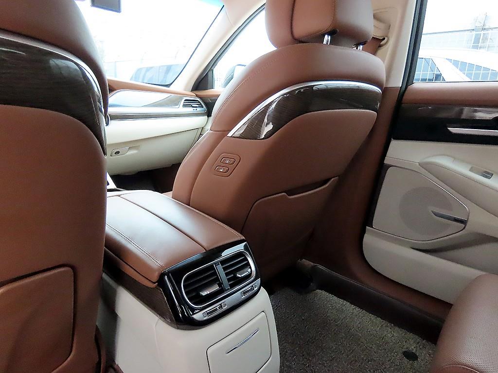 Genesis G90 2019 Negro - Importación desde Corea - HF Imports Iquique - Foto 14