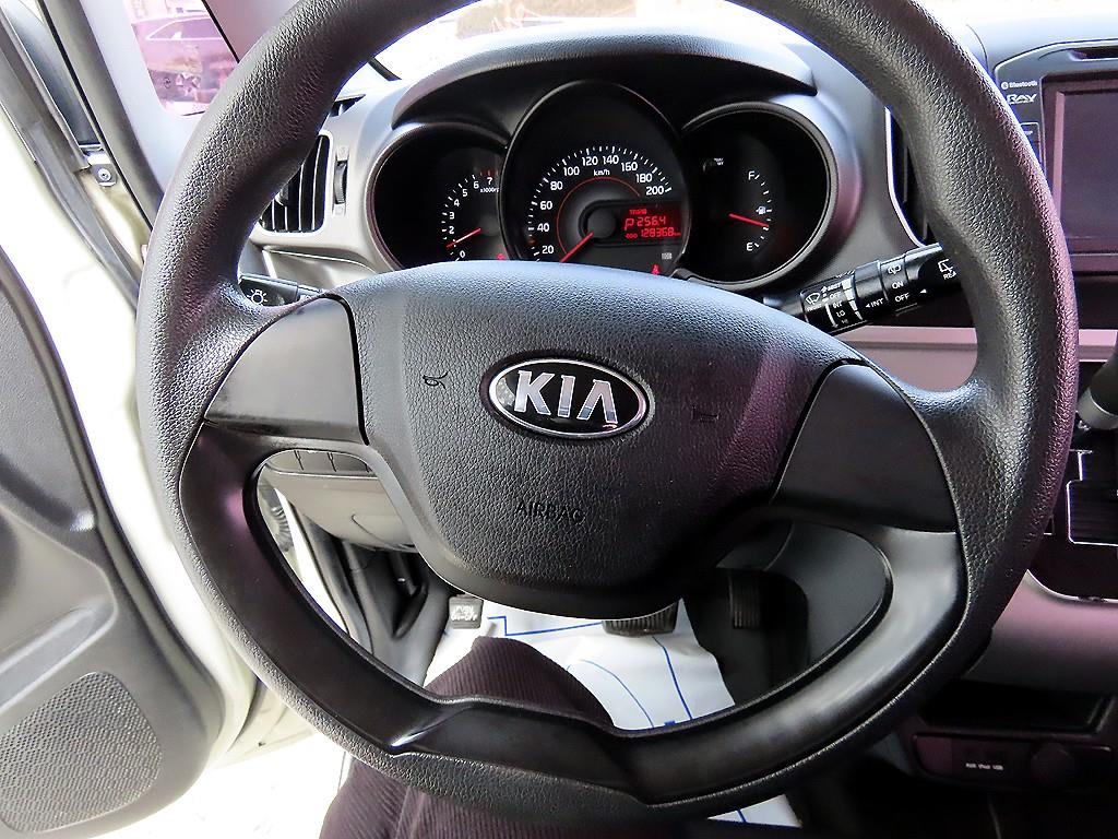 KIA Ray - Vista 8