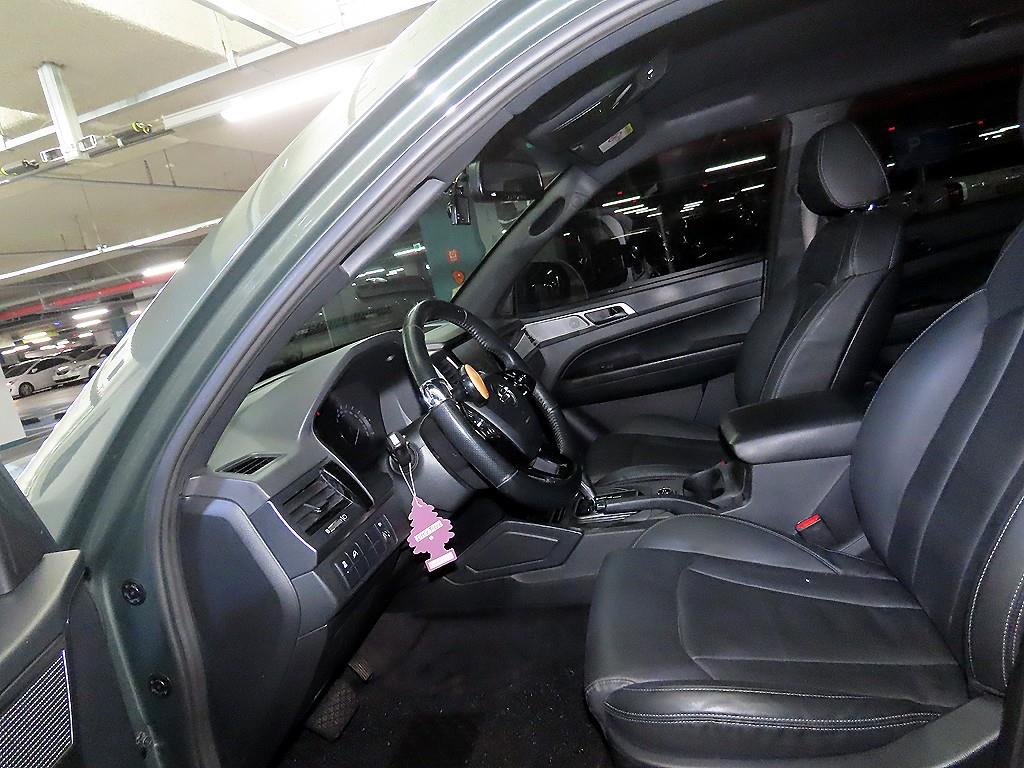 Ssangyong Rexton - Vista 6