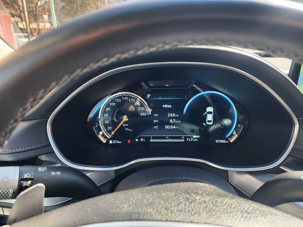 Genesis G80 - Vista 5