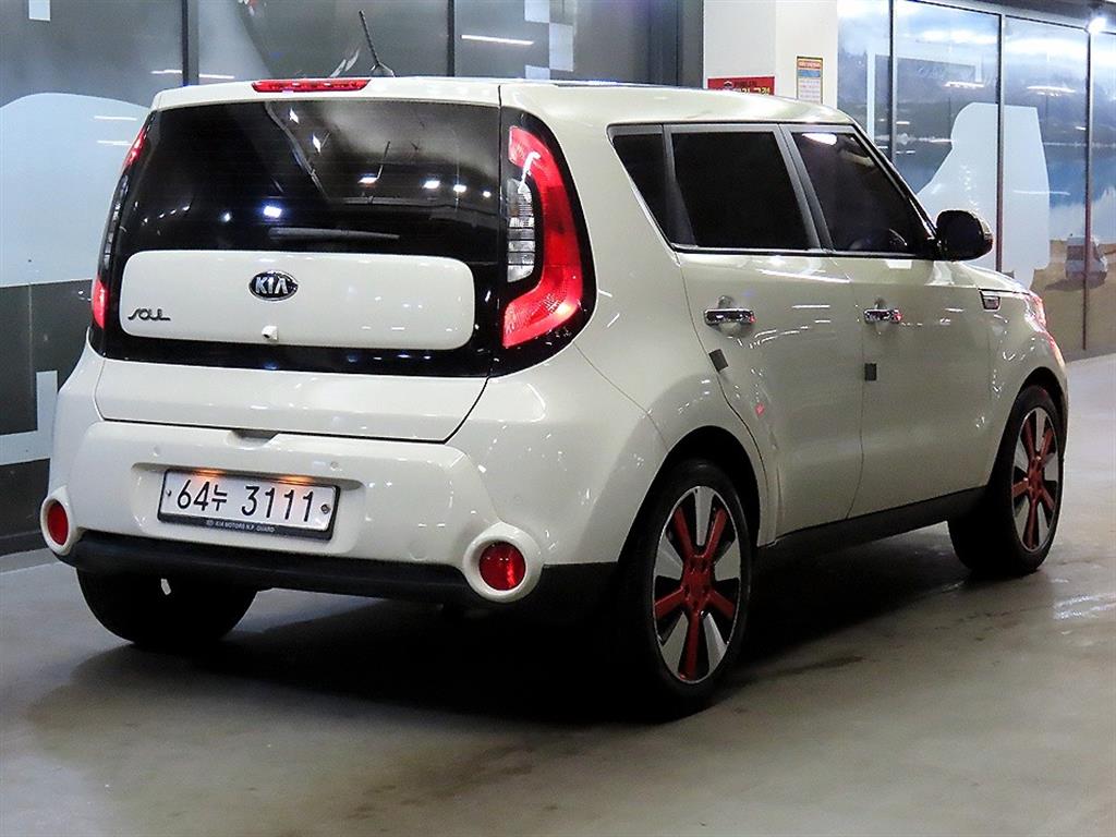 KIA Soul - Vista 4