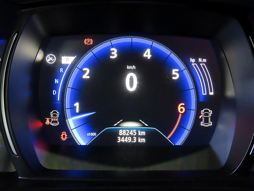 SAMSUNG QM6 - Vista 9