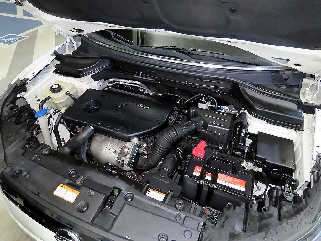 Ssangyong Tivoli 2017 Blanco - Importación desde Corea - HF Imports Iquique - Foto 19