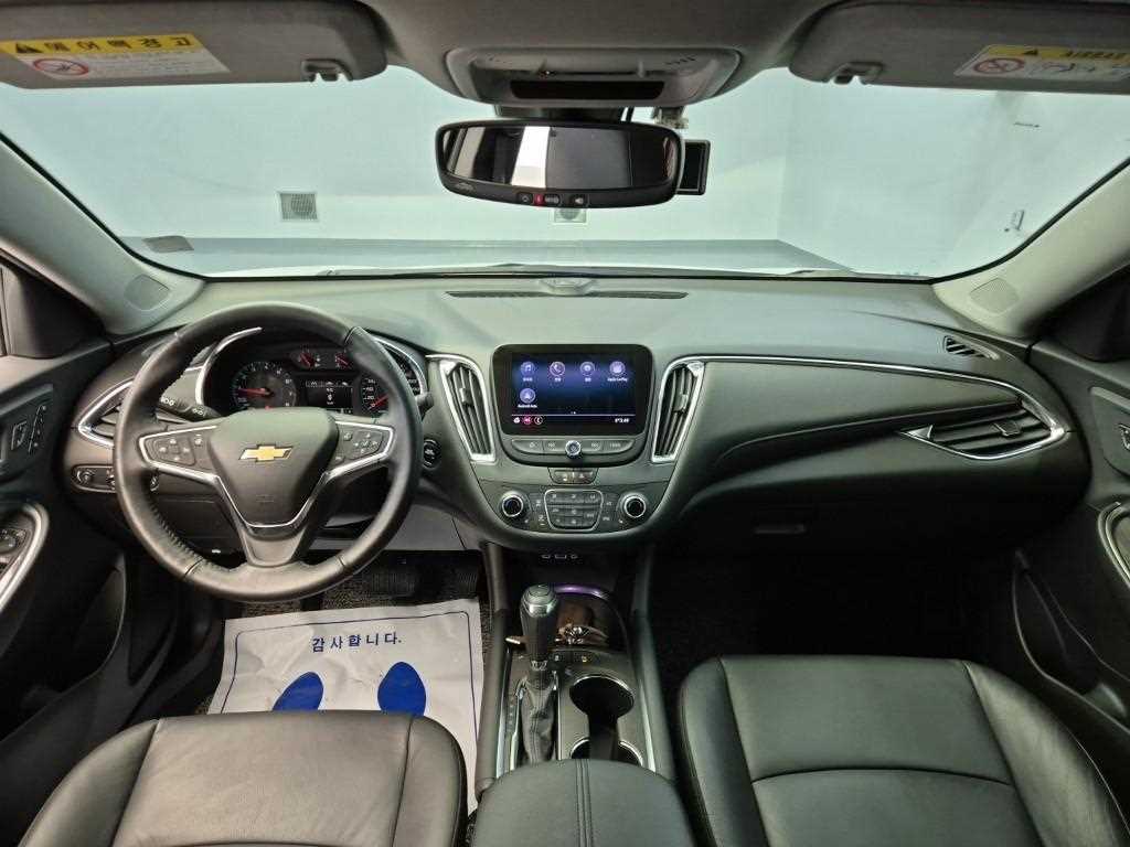 Chevrolet Malibu - Vista 7