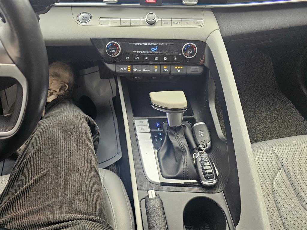 HYUNDAI Avante 2021 Blanco - Importación desde Corea - HF Imports Iquique - Foto 15