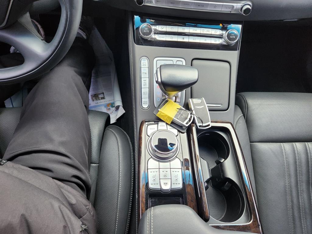 Genesis G90 2019 Gris - Importación desde Corea - HF Imports Iquique - Foto 18