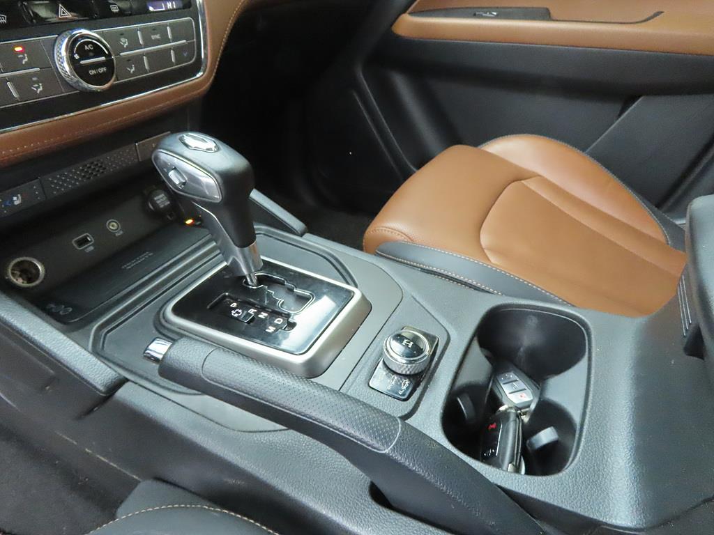 Ssangyong Rexton - Vista 11