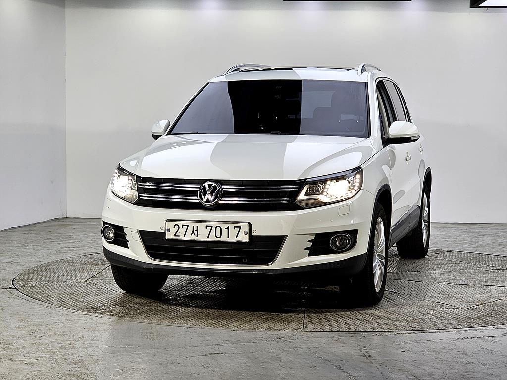 Volkswagen Tiguan - Vista 2