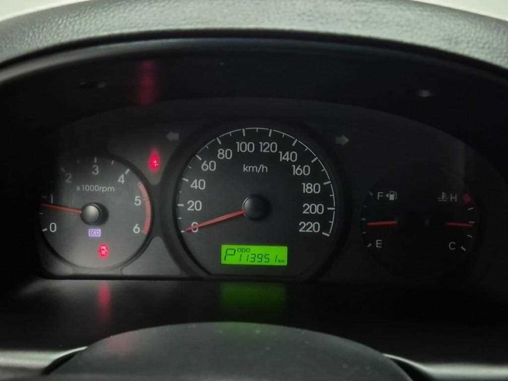 HYUNDAI Starex - Vista 6