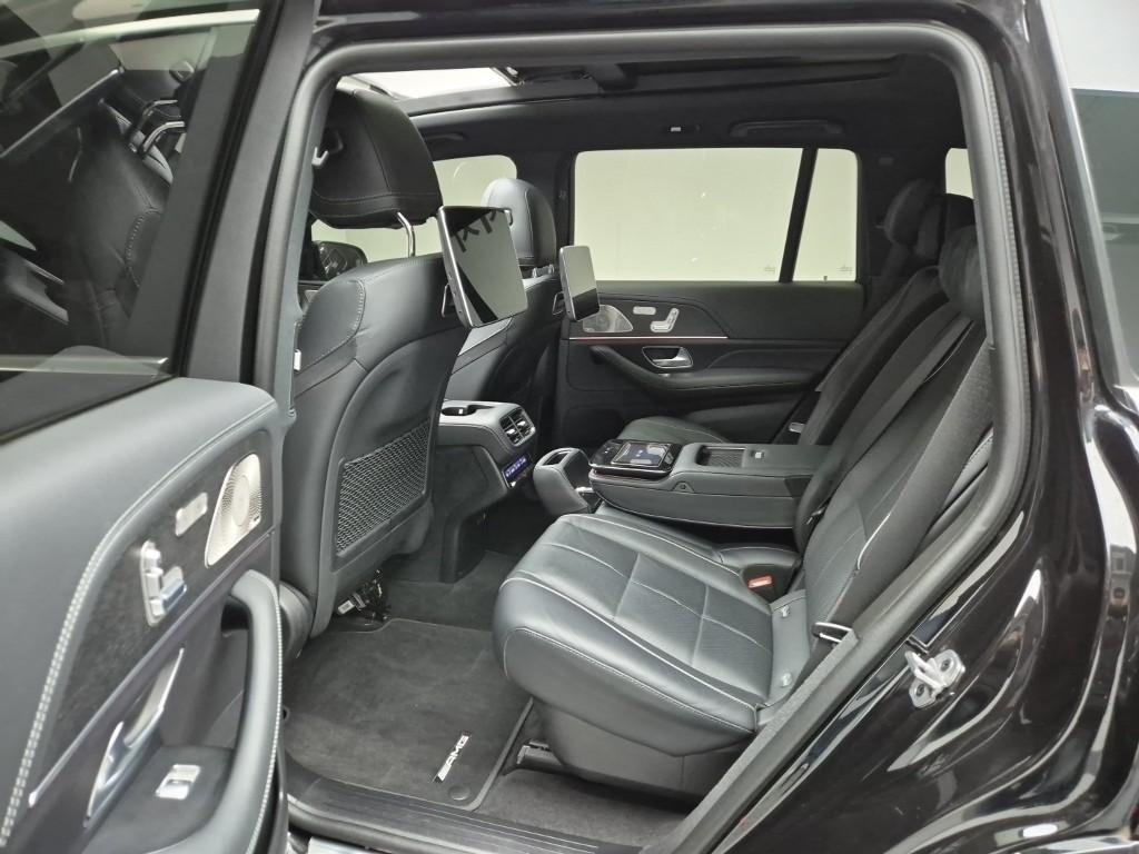 Mercedes Benz GLS Class - Vista 12