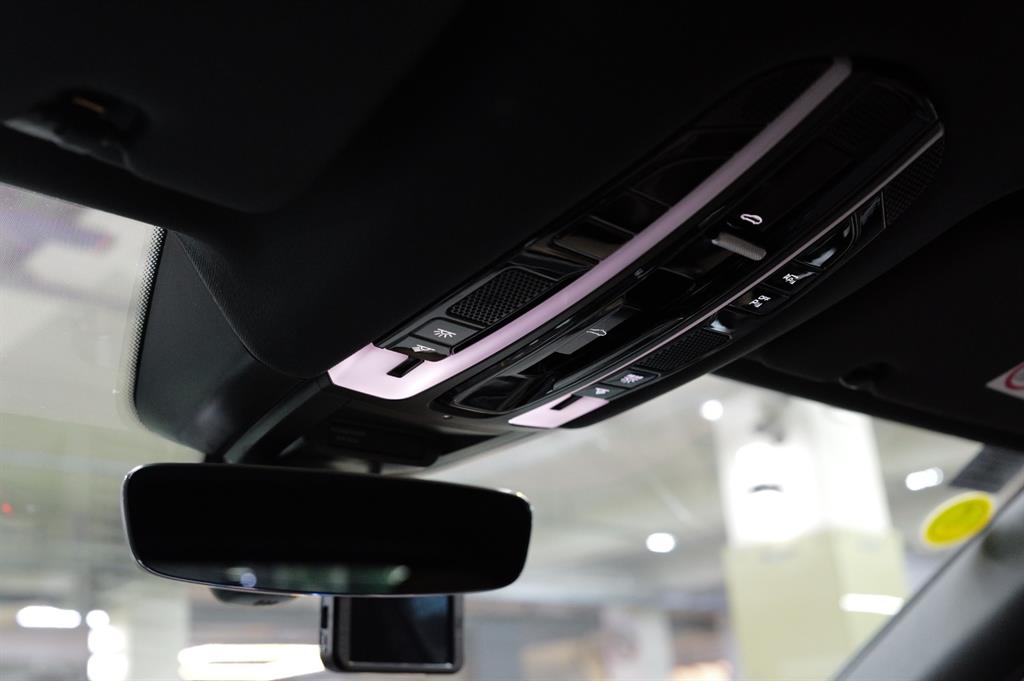 Porsche Cayenne - Vista 12