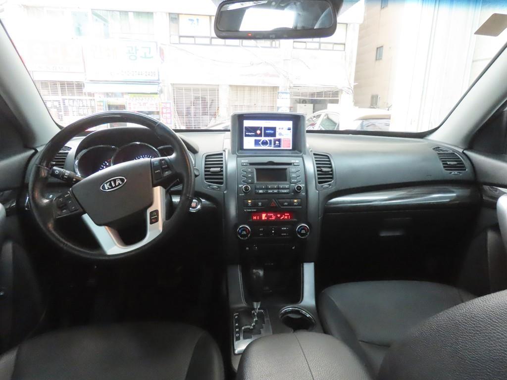 KIA Sorento - Vista 7