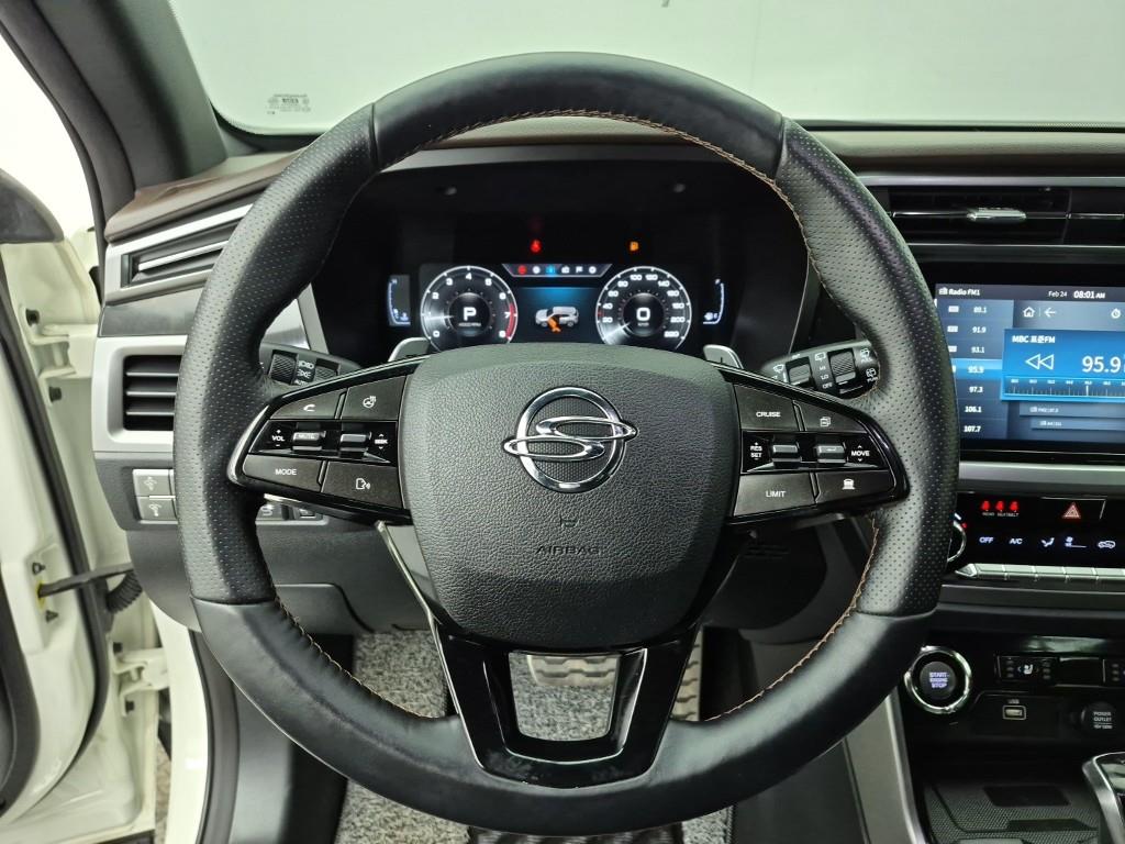 Ssangyong Korando - Vista 9