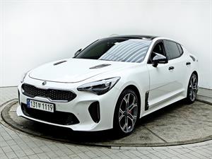 KIA Stinger - Vista 4