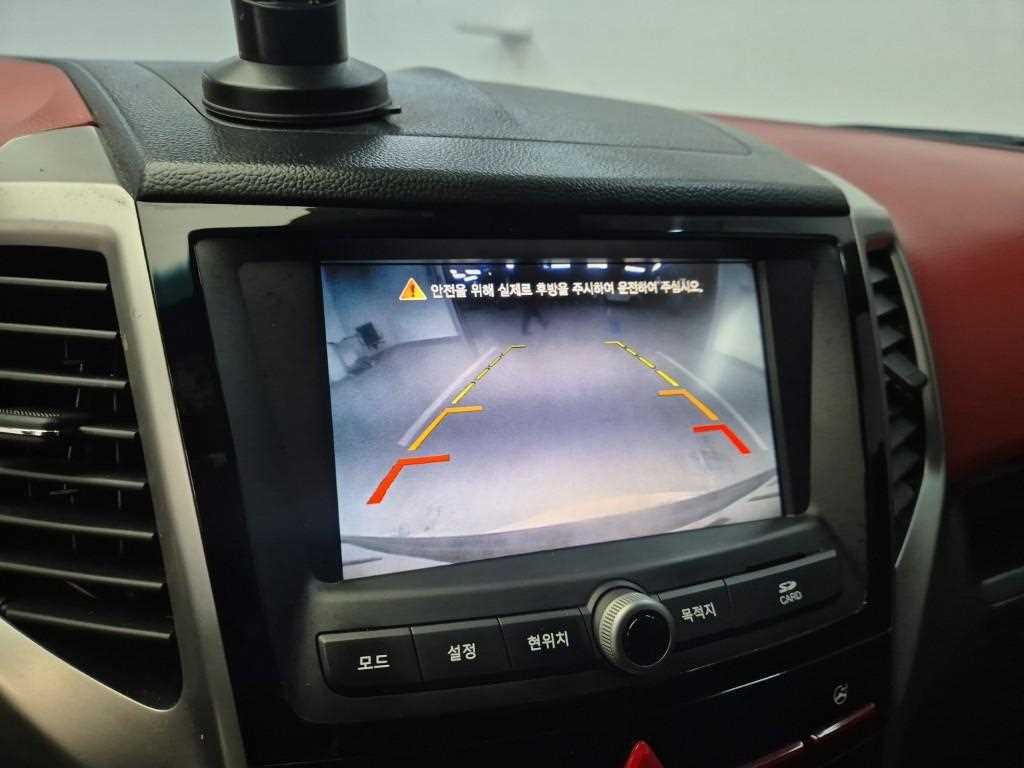 Ssangyong Tivoli 2016 Negro - Importación desde Corea - HF Imports Iquique - Foto 15