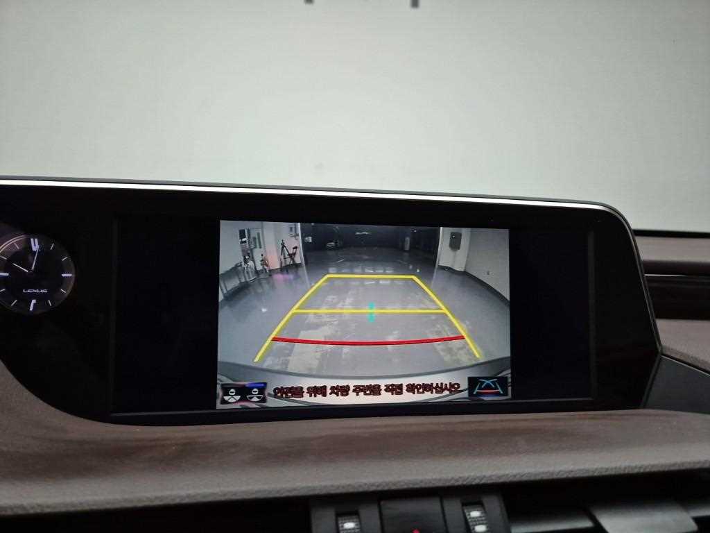 Lexus ES 2020 Gris - Importación desde Corea - HF Imports Iquique - Foto 15