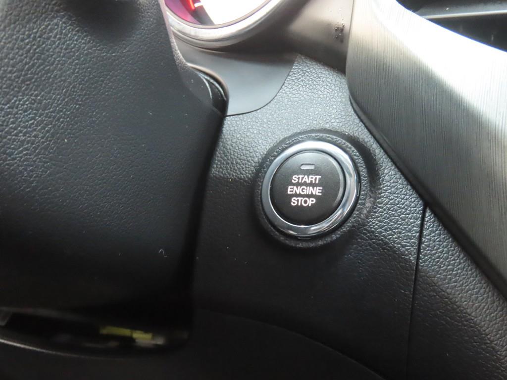 Ssangyong Tivoli 2018 Blanco - Importación desde Corea - HF Imports Iquique - Foto 14