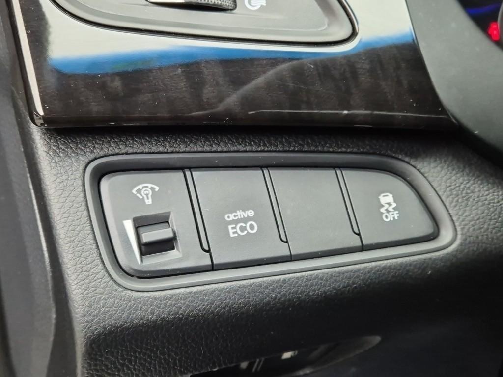 HYUNDAI Grandeur 2011 Negro - Importación desde Corea - HF Imports Iquique - Foto 17