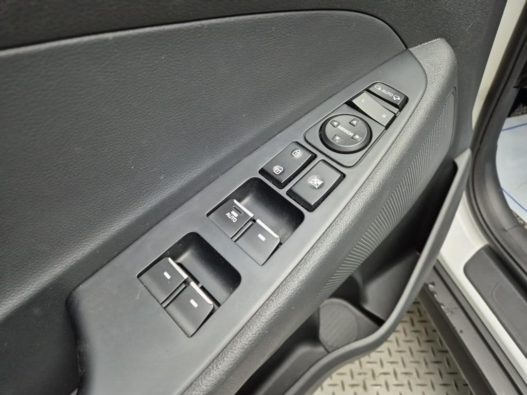 HYUNDAI Tucson 2019 Blanco - Importación desde Corea - HF Imports Iquique - Foto 18